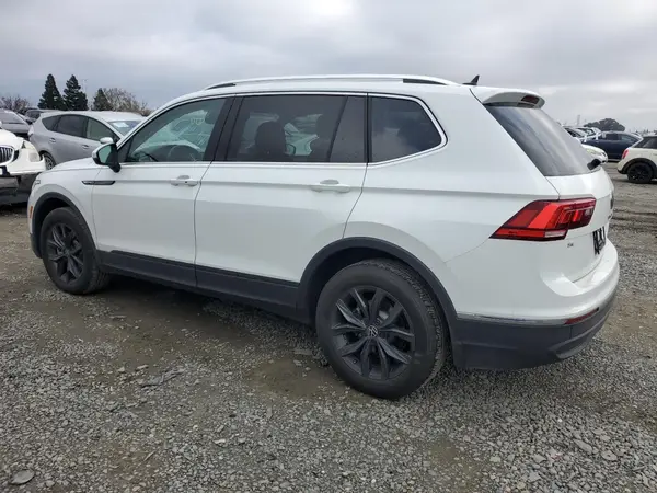 3VVMB7AX4RM052338 2024 VOLKSWAGEN TIGUAN - Image 2