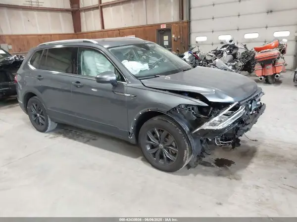 3VVMB7AX5RM057189 2024 VOLKSWAGEN TIGUAN - Image 1
