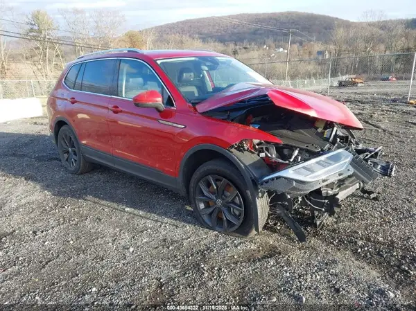 3VVMB7AX6RM061803 2024 VOLKSWAGEN TIGUAN - Image 1