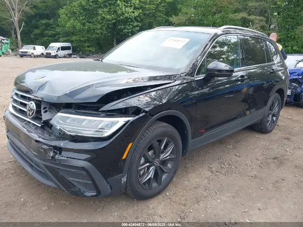 3VVMB7AX6RM079301 2024 VOLKSWAGEN TIGUAN - Image 2