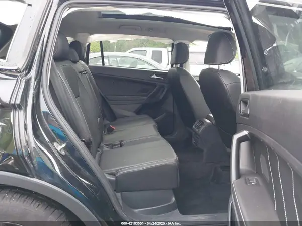 3VVMB7AX7PM037975 2023 VOLKSWAGEN TIGUAN - Image 8