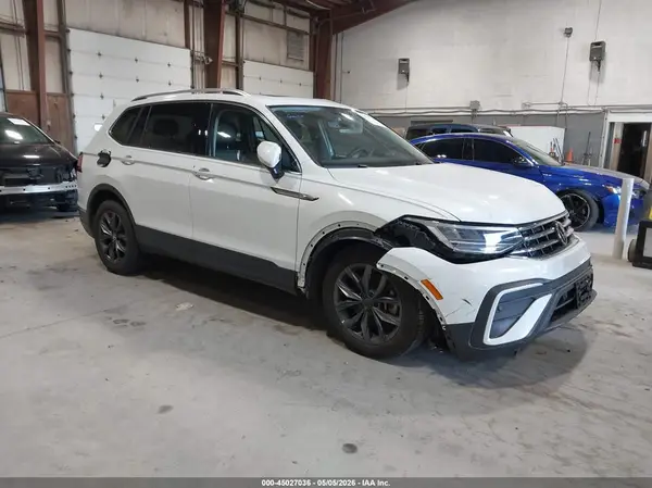 3VVMB7AX7PM084682 2023 VOLKSWAGEN TIGUAN - Image 1