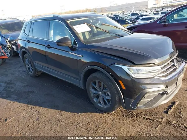 3VVMB7AX8PM032557 2023 VOLKSWAGEN TIGUAN - Image 1