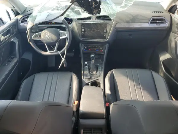 3VVMB7AX8PM033319 2023 VOLKSWAGEN TIGUAN - Image 8