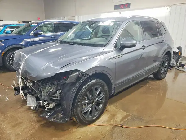 3VVMB7AX8RM150725 2024 VOLKSWAGEN TIGUAN - Image 1