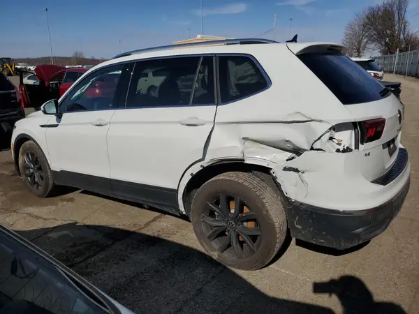 3VVMB7AX9RM145694 2024 VOLKSWAGEN TIGUAN - Image 2