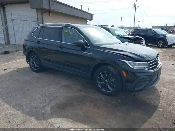 3VVMB7AXXPM003447 2023 VOLKSWAGEN TIGUAN - Image 1