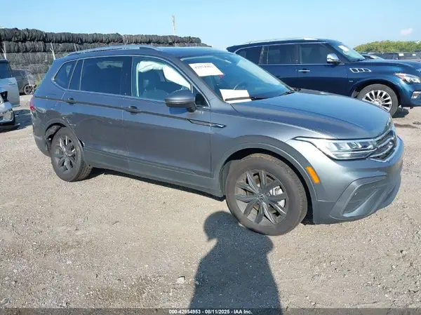 3VVMB7AXXRM185959 2024 VOLKSWAGEN TIGUAN - Image 1