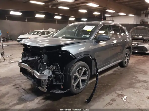 3VVMR7RM0SM058083 2025 VOLKSWAGEN TIGUAN - Image 2