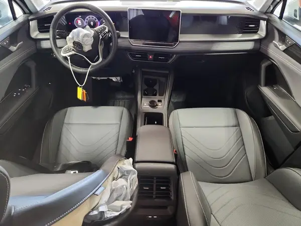 3VVMR7RM2SM012271 2025 VOLKSWAGEN TIGUAN - Image 8