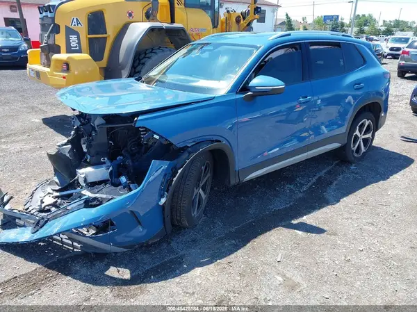 3VVMR7RM3SM055629 2025 VOLKSWAGEN TIGUAN - Image 2