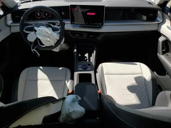 3VVMR7RM5SM036967 2025 VOLKSWAGEN TIGUAN - Image 8