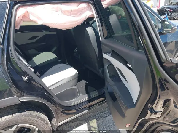 3VVMR7RM7TM099859 2026 VOLKSWAGEN TIGUAN - Image 8
