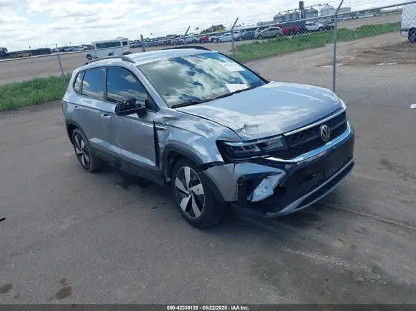 3VVMX7B20PM363301 2023 VOLKSWAGEN TAOS - Image 1