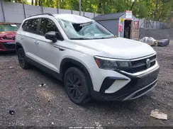 3VVMX7B21NM055390 2022 VOLKSWAGEN TAOS