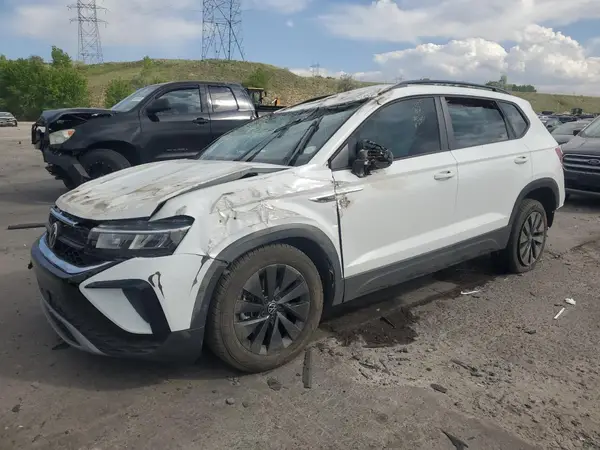 3VVMX7B22NM022558 2022 VOLKSWAGEN TAOS - Image 1