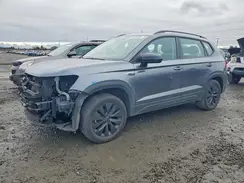 3VVMX7B22NM065054 2022 VOLKSWAGEN TAOS
