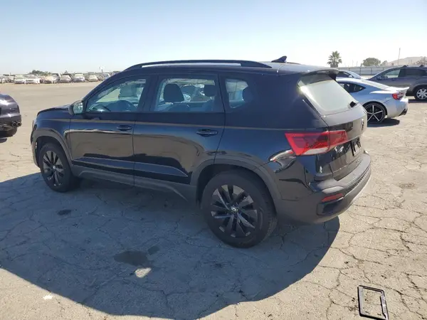 3VVMX7B23NM037277 2022 VOLKSWAGEN TAOS - Image 2
