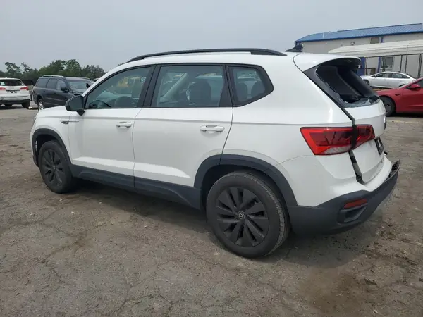 3VVMX7B23NM067248 2022 VOLKSWAGEN TAOS - Image 2