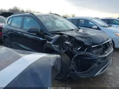 3VVMX7B24NM055898 2022 VOLKSWAGEN TAOS