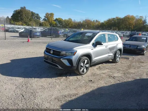 3VVMX7B26PM354084 2023 VOLKSWAGEN TAOS - Image 2
