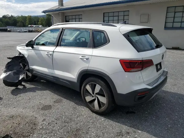 3VVMX7B29PM380582 2023 VOLKSWAGEN TAOS - Image 2