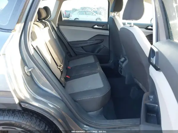 3VVMX7B2XNM033307 2022 VOLKSWAGEN TAOS - Image 8