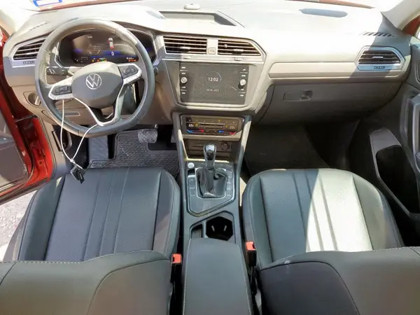 3VVNB7AX0PM085547 2023 VOLKSWAGEN TIGUAN - Image 8