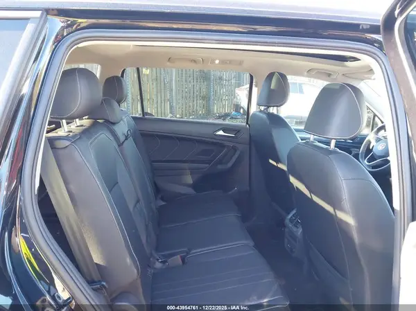 3VVNB7AX0PM101696 2023 VOLKSWAGEN TIGUAN - Image 8