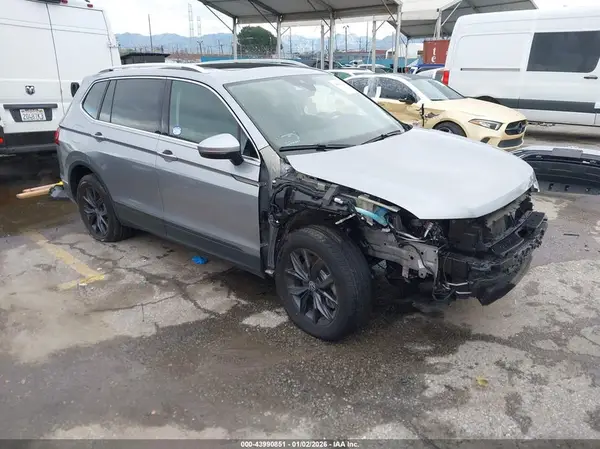 3VVNB7AX0RM114998 2024 VOLKSWAGEN TIGUAN - Image 1