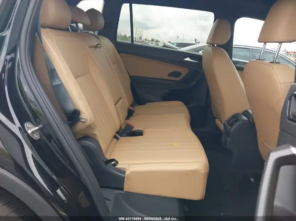 3VVNB7AX1PM097724 2023 VOLKSWAGEN TIGUAN - Image 8