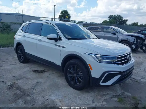 3VVNB7AX1RM193856 2024 VOLKSWAGEN TIGUAN - Image 1