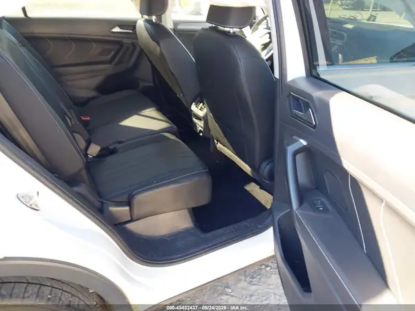 3VVNB7AX2PM027861 2023 VOLKSWAGEN TIGUAN - Image 8