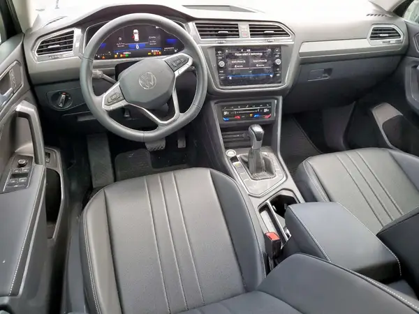 3VVNB7AX2PM095304 2023 VOLKSWAGEN TIGUAN - Image 8