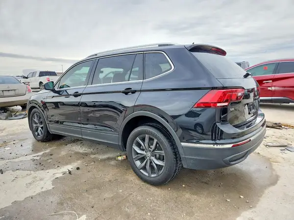 3VVNB7AX2RM003997 2024 VOLKSWAGEN TIGUAN - Image 2
