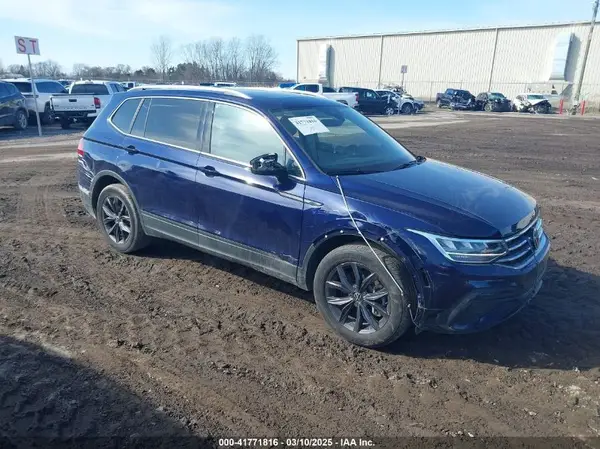 3VVNB7AX3PM040666 2023 VOLKSWAGEN TIGUAN - Image 1