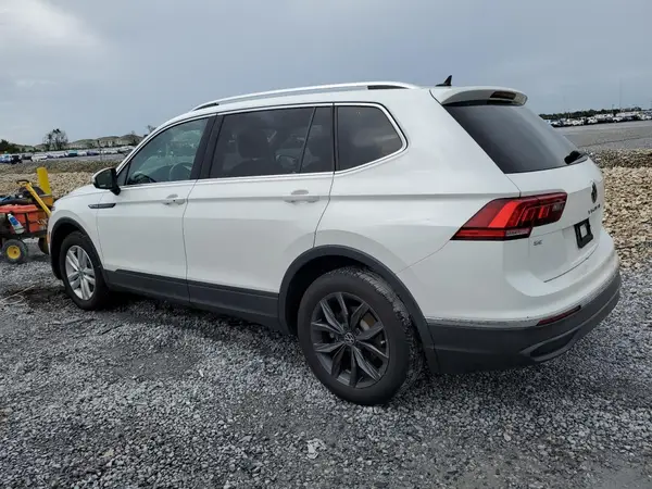 3VVNB7AX8PM020431 2023 VOLKSWAGEN TIGUAN - Image 2