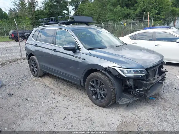 3VVNB7AX8RM101142 2024 VOLKSWAGEN TIGUAN - Image 1