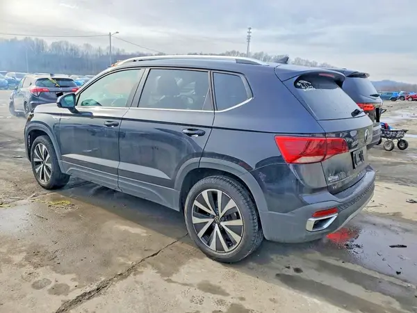 3VVNX7B21PM308313 2023 VOLKSWAGEN TAOS - Image 2