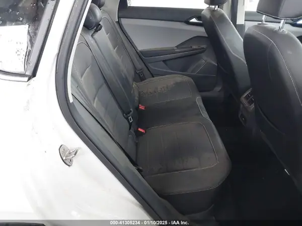 3VVNX7B22PM315903 2023 VOLKSWAGEN TAOS - Image 8