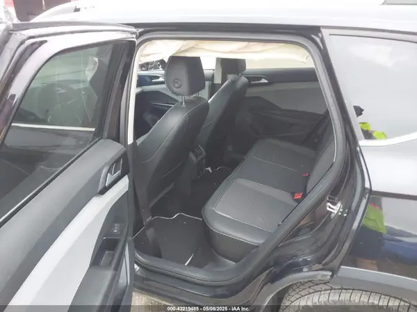 3VVNX7B22PM330188 2023 VOLKSWAGEN TAOS - Image 8