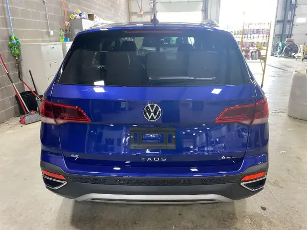 3VVNX7B24PM301789 2023 VOLKSWAGEN TAOS - Image 2
