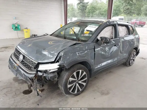 3VVNX7B25PM334459 2023 VOLKSWAGEN TAOS - Image 2