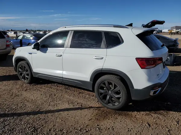 3VVNX7B26PM301017 2023 VOLKSWAGEN TAOS - Image 2