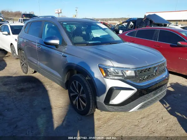 3VVNX7B27PM302175 2023 VOLKSWAGEN TAOS - Image 1