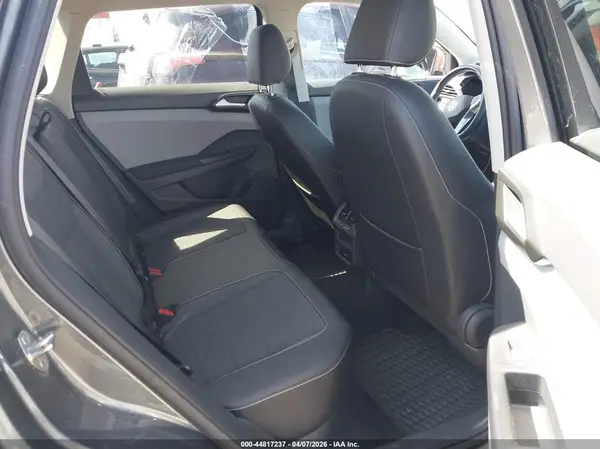 3VVNX7B29PM318927 2023 VOLKSWAGEN TAOS - Image 8