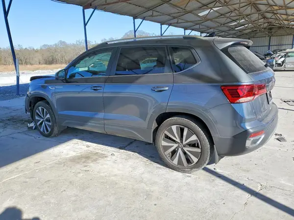 3VVNX7B2XPM335817 2023 VOLKSWAGEN TAOS - Image 2