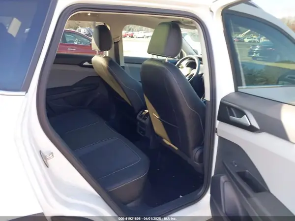 3VVPX7B22NM085236 2022 VOLKSWAGEN TAOS - Image 8