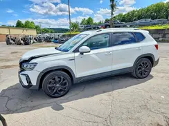 3VVPX7B24NM098697 2022 VOLKSWAGEN TAOS
