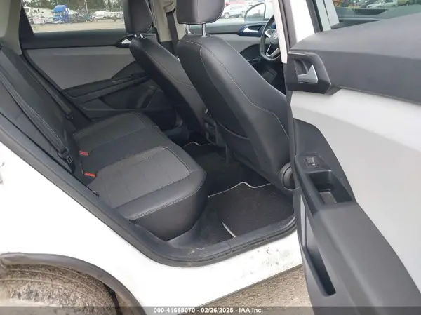 3VVPX7B25NM095968 2022 VOLKSWAGEN TAOS - Image 8